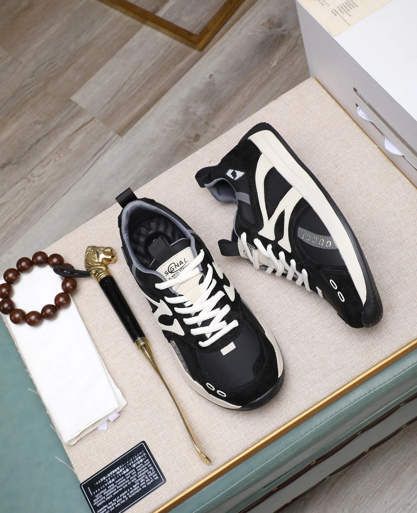 Men's men's shoes 💰440 GUCCI🔍🔍The latest model is on sale at the same time at the counter. Original calfskin imported from Italy, genuine leather lining, (high-end, noble, and classy) with exquisite workmanship. Sole: Original sole provided by the original factory, ⚠Exclusive double-layer movable molded sole super comfortable⚠, real shot 🎬The real thing is better🔍🔍"High quality·Follow the order" Code number 38-44